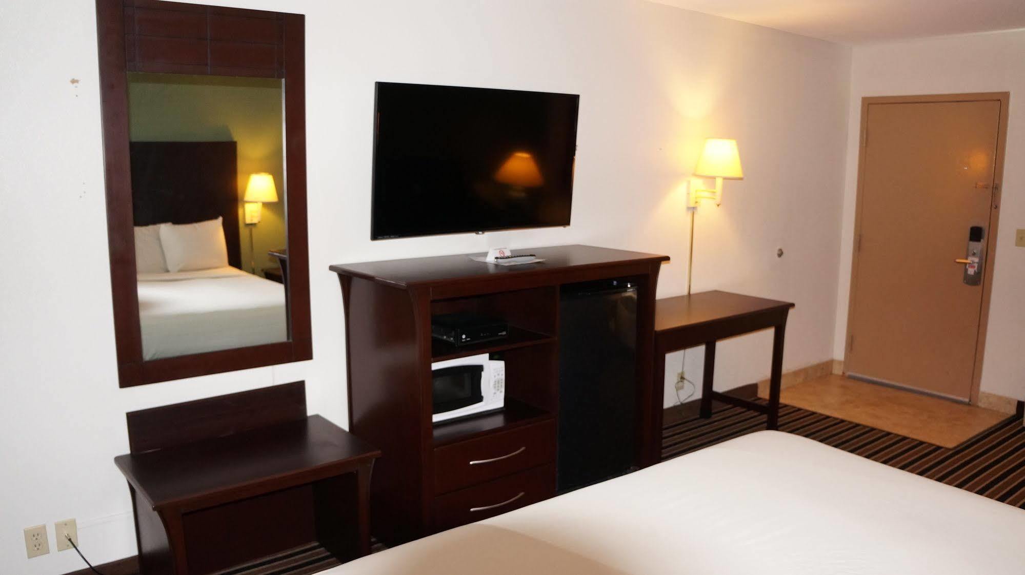 Regency Inn Pittsburg Ngoại thất bức ảnh