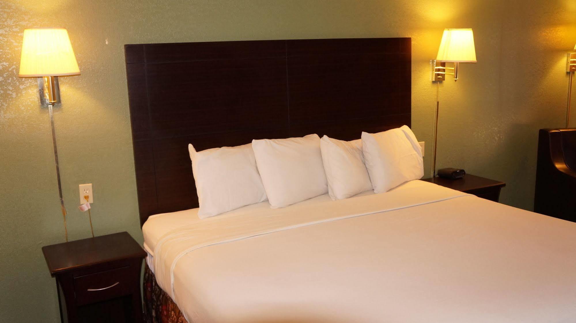 Regency Inn Pittsburg Ngoại thất bức ảnh